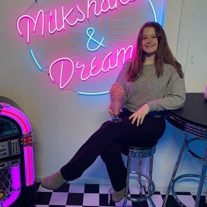 Meet your Posher, Kitri